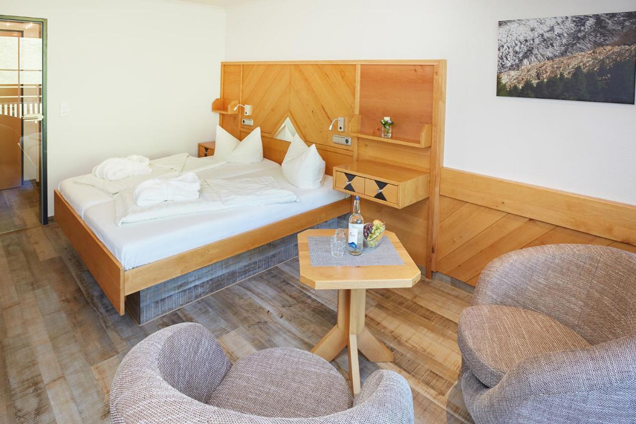Wohlfuehlhotel Frohsinn Fischen im Allgaeu Exterior photo